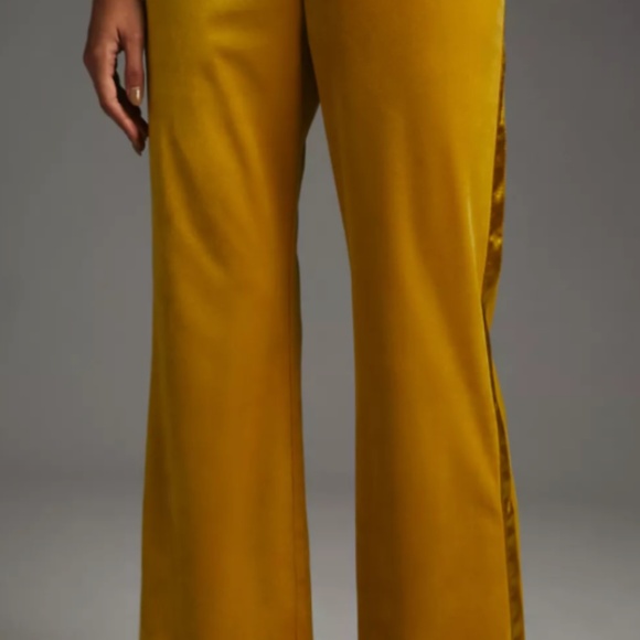 NWT Chartreuse Avec Les Filles Split-Front Velvet Pants - Picture 5 of 8
